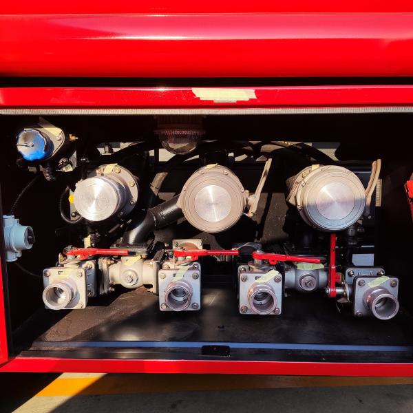 DONGFENG 15000L Carbon Steel Fuel Tank Truck | Diesel/Petrol Transport | Mobile Dispensing | Hazardous Chemical Certified Ethanol Truck Hazardous Chemical Tankers LPG