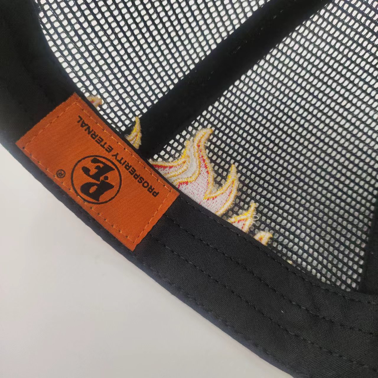 Patch Fire Flame Custom Embroidery Trucker Hats Pattern Mesh Foam Snapback Gorras With Flame Print Cute 5 panel
