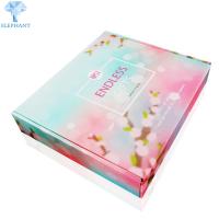La meilleure conception de impression faite sur commande colorée de vente a ridé les cartons d'expédition de empaquetage de papier de cadeau
