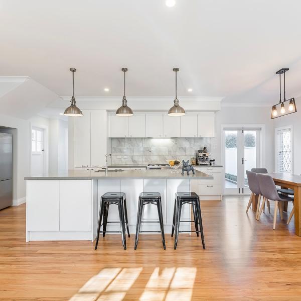 PVC Modern Lacquered Cabinets Island White Shaker Modular Textured Laminate Kitchen Cabinets