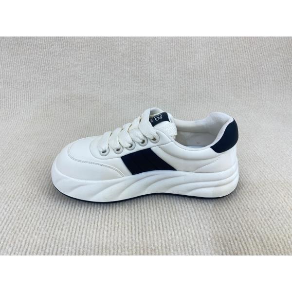 Breathable Microfiber White Platform Trainers With Flat Heel And Lightweight