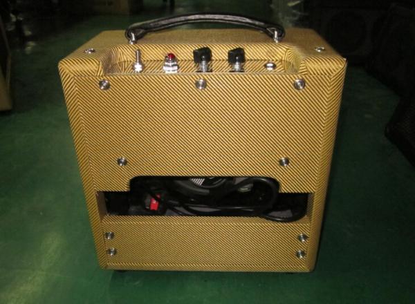 5F1A Fender Style Champ Classic A Handmade Tweed Guitar Amplifier Combo, 5W with Volume and Tone Control 1*10 Speaker