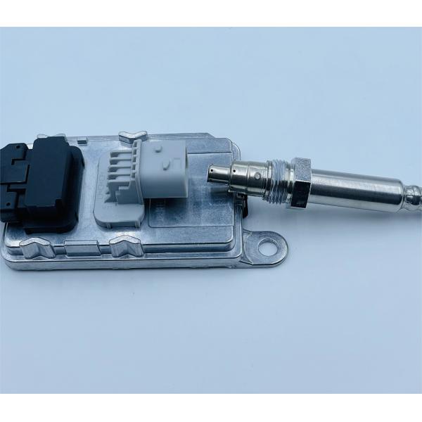 5WK97332A Nitrogen Oxide NOx Sensor For Mercedes Benz Actros A0101531728