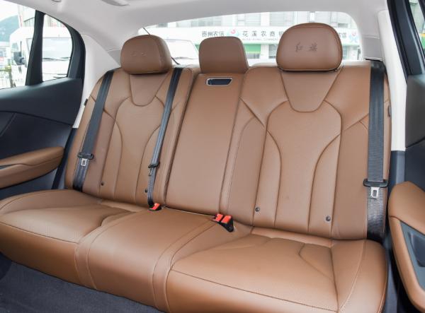 140Kw Hongqi EV Carros 5 Sits Sedan SUV Pequeno Tamanho Preto