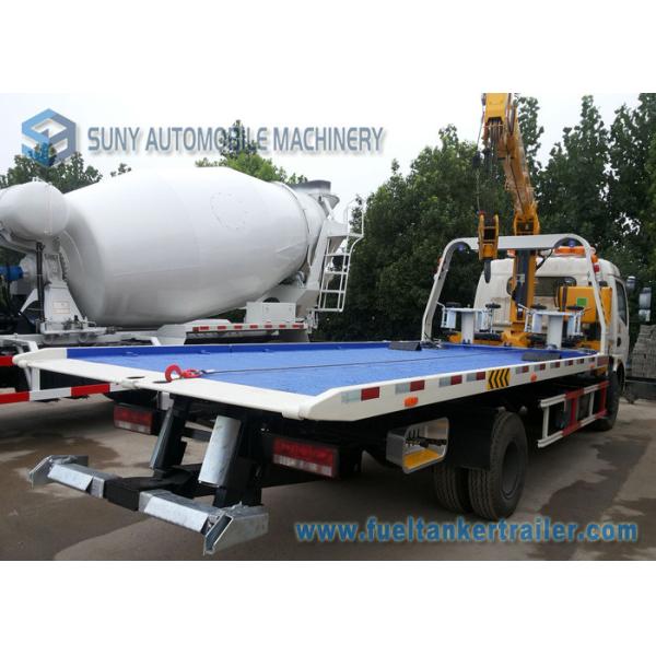 Dongfeng Small 5 Ton Flatbed Tow Truck Crane Mounted Truck 4X2