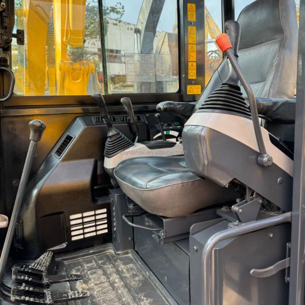 Excavateur Komatsu PC56 de 5 tonnes d'occasion Systèmes d'économie de carburant Systèmes de travail Couleur originale