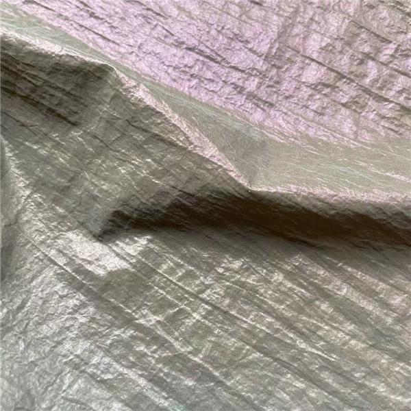 160GSM 150D 150D Winter Jacket Fabric Plain Reflective Polyester Fabric 1.5M