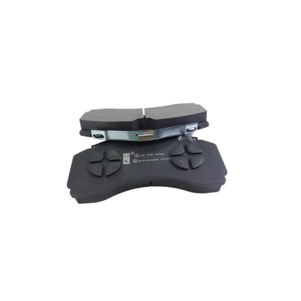 Man de trabajo pesado YF3502DA225-040 almohadillas de freno de disco para la rueda trasera Howo T7H/Shandeka 2004-2006