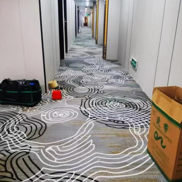 Hotel Wall to Wall Commercial Flooring Machine Made Fire Proof Carpet for Decorative