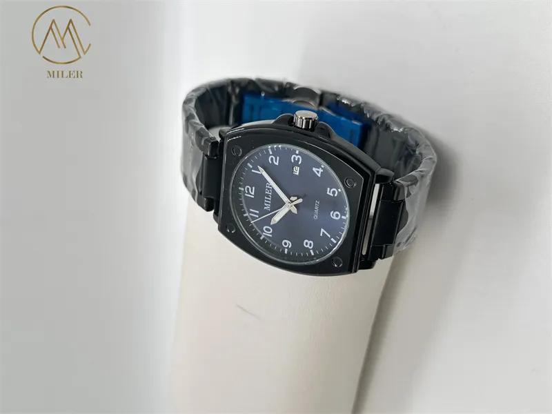 Miler Stainless Steel Quartz Watch 30m Waterproof Golden Dial