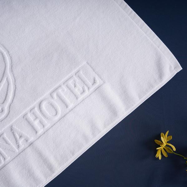 Non Slip Hotel Bath Mat Super Absorbent 32s Bath Mat For Five Star Hotel