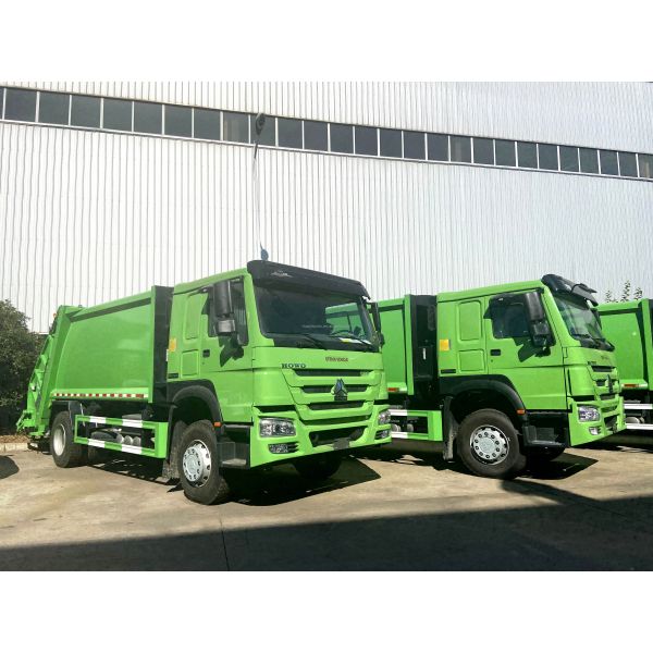 Heavy Garbage Refuse Compactor Truck HOWO 6x4 Refuse Compressor Truck 15m3 20m3