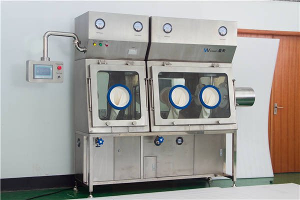 Rapid Bio Decontamination Cycle SS304 Pharmacy Isolator For Cosmetic , High Efficient