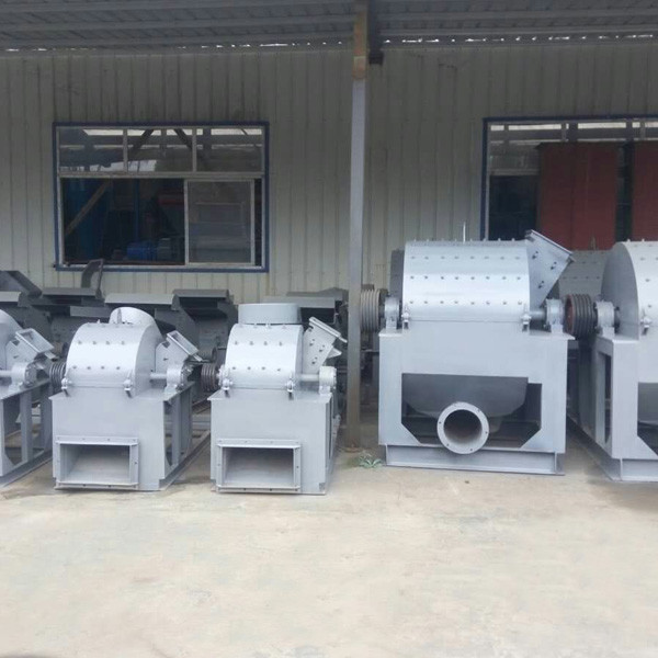 Two Feeding Ports Tree Branch Wood Crushing Machine For Sawdust