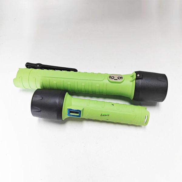 3200mAh Lightweight Rechargeable Flashlight 3W Waterproof Led Industrial Torch