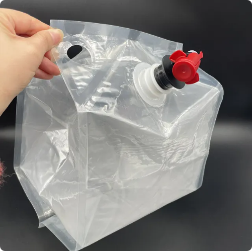 Clear Bag In Box With Reusable Valve Food Safe Transparent Liquid Packaging Bib Bag For Liquid Storage Dispensing