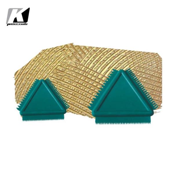 Triangular Green Rubber Graining Comb , Sturdy Plastic Paint Scraper