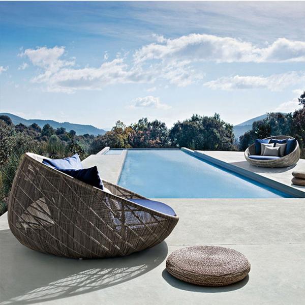 Outdoor Patio Furniture Garden Rattan Wicker Daybed with Water Proof Cushion