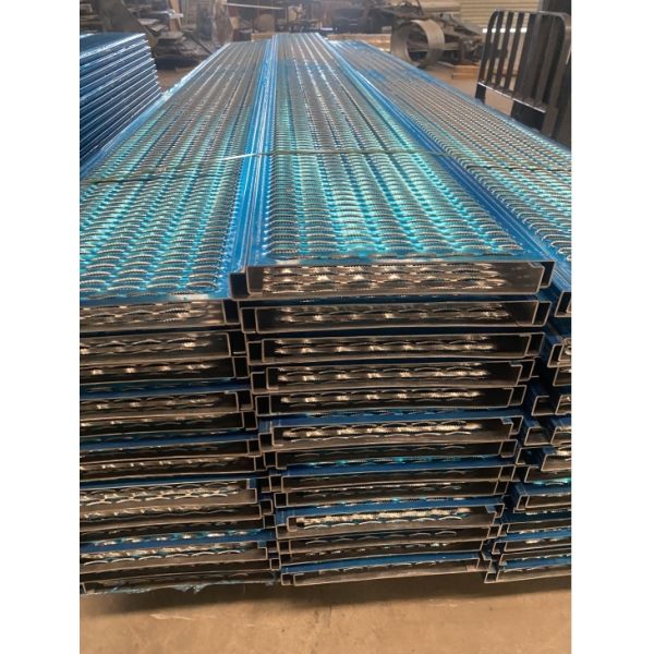 Wholesale Hot DIP Galvanized Steel Grip Strut 30X5mm Heavy Duty From China Manufacturer