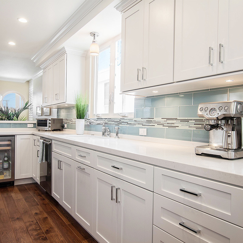 Modern Design Full Kitchen Cabinets with Eased Edge and Plywood Carcase Material