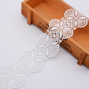 Aparamentos bordados brancos do laço do poliéster 6.2cm da guipura