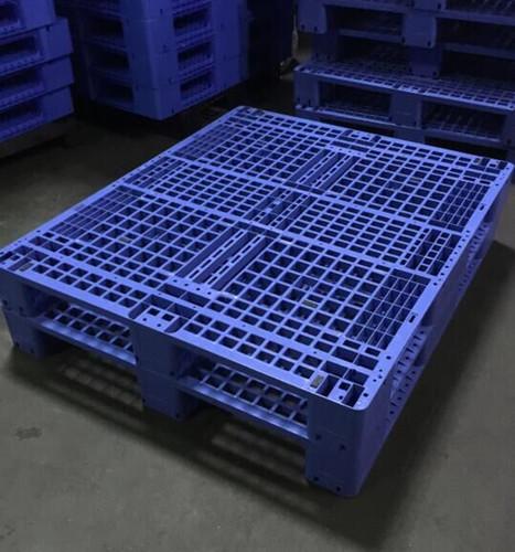 Single Faced Recycled Storage Heavy Duty Plastic Pallet  For Warehouse