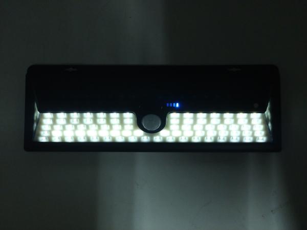 IP44 Solar Powered LED Outdoor Lights White / Warm White 90 / 66 LED ABS 1800 Mah