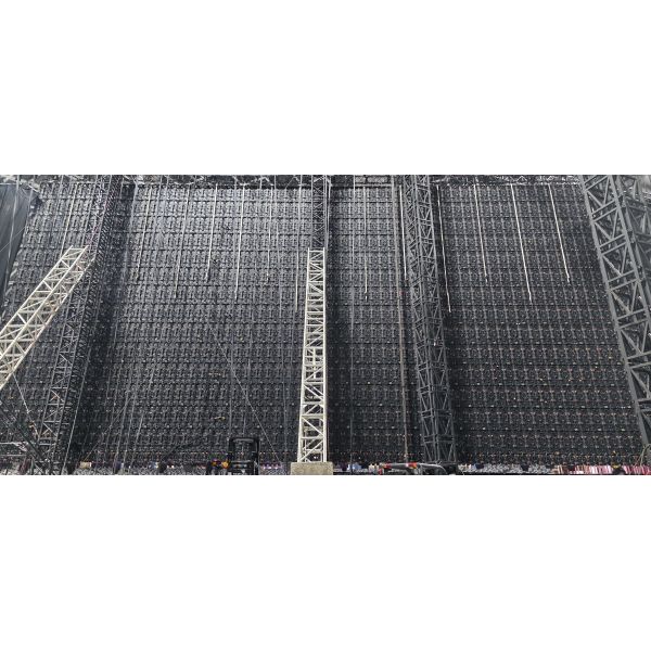 So Smooth, You’ll Forget It’s LED – Guide Visual GS Series for Stage & Touring (7680Hz Ultra-High Refresh | 500×500mm / 500×1000mm Cabinets)