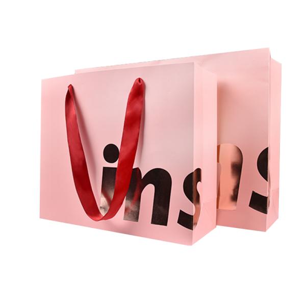 Самостоятельно устанавливающиеся Kraft рождественские подарочные пакеты печатная маркированная упаковка