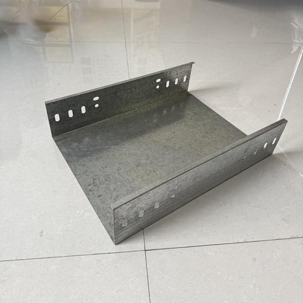 Galvanized Mesh Metallic Perforated Cable Tray 2''D X 4''W X 8ft/10ft And Versatile Galvanized Cable Trunking
