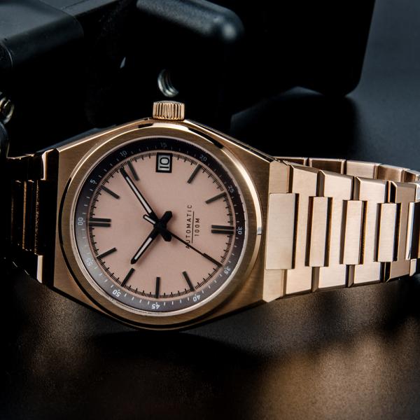 Stainless Steel Strap Case 40mm Waterproof Mechanical Watch Sapphire Glass BGW9