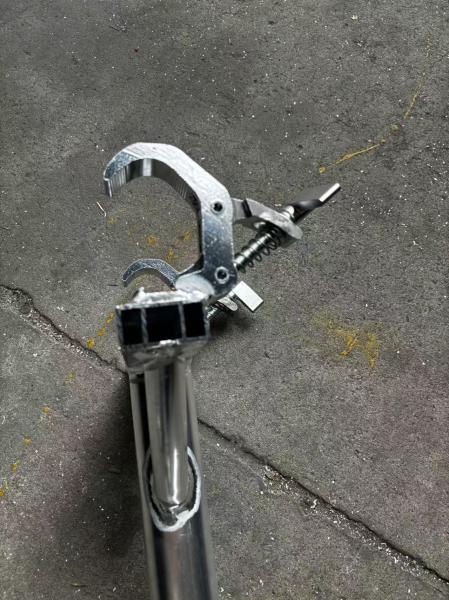 Base de support en fer et acier pour accessoire de treillis de scène en alliage d'aluminium, plaque de base carrée