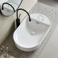 Chine Nouvelle Conception Moderne Unique Brillant Blanc Céramique Plan de Travail Art Lavabo Lavage à la Main Articles Sanitaires Porcelaine Salle de Bain Évier