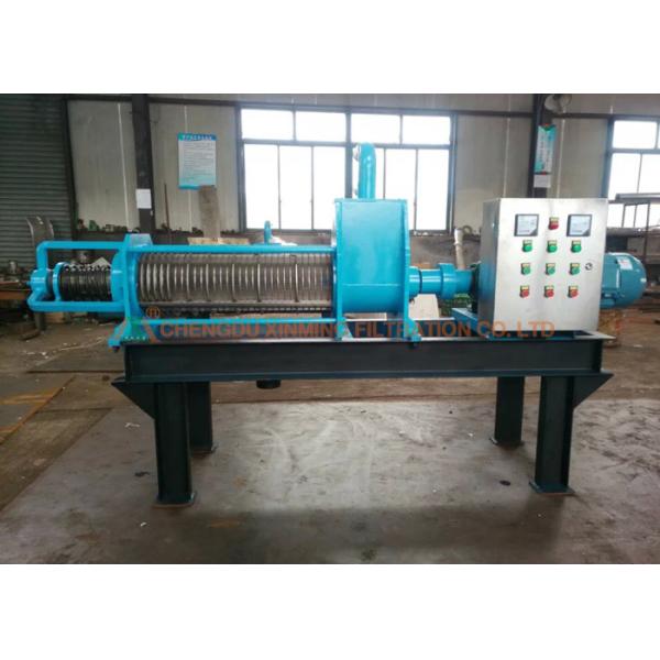 Blue Solid Liquid Separation Equipment For Cow Manure Sewage , 1 Year Warranty