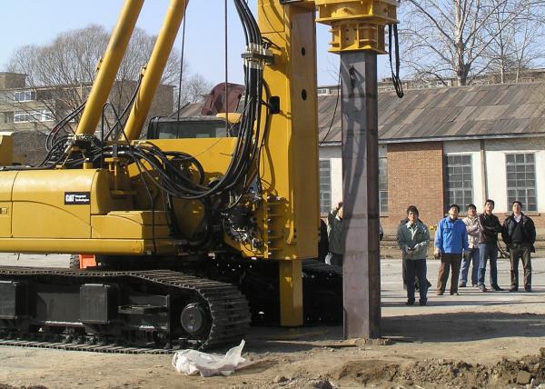 Diâmetro hidráulico 300MM da perfuração do equipamento TH60 da pilha usados na construção das estradas