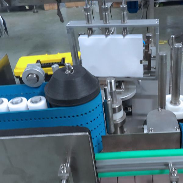 Glass Packaging Made Easy Fully Automatic Paste Labeling Machine for Food Industry