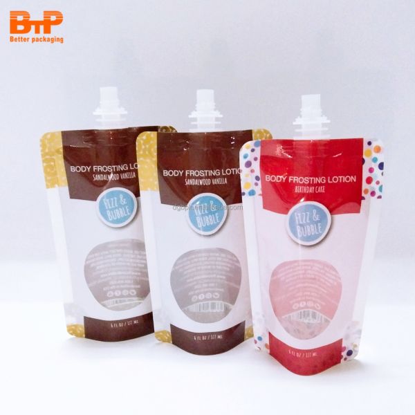 Customized 500pcs 1000pcs Low MOQ Aluminum Foil Packaging Refill Liquid Fruit Juice Plastic Spout Pouches Bags for Drinks