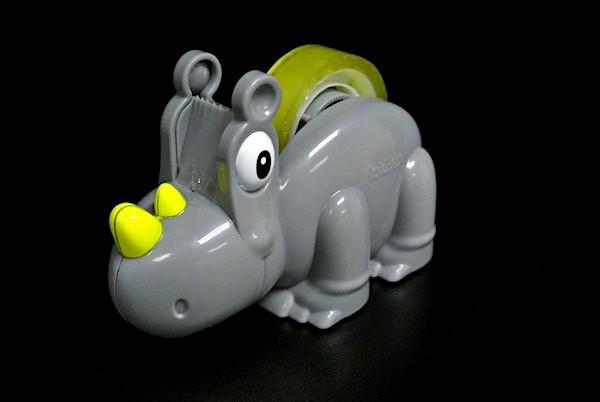 Two Horn Dinosaur Toy Animal Figures , Jungle Animal Figures For Fast Food Restaurant
