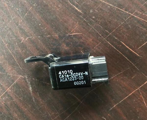 YN20M00107S019 Excavator Relay For SK75-8 SK200-8 SK250-8 SK350-8 SK460-8