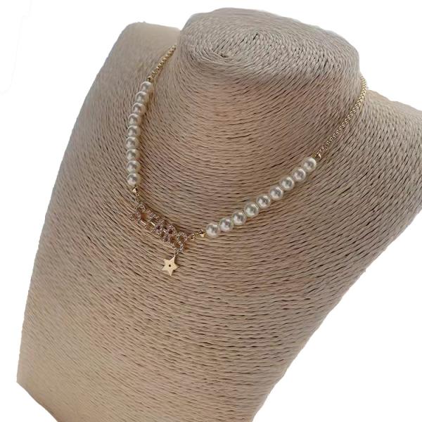 Alloy Material Pearl And Rhinestone Necklace Handmade with English Letters OEM ODM