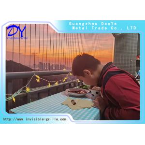 Venta al por mayor en el diseño inoxidable común de la parrilla del balcón del alambre de acero