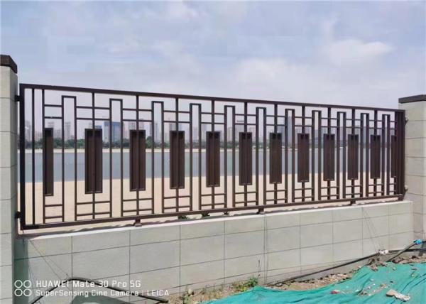 Flat Top Square Pipe Powder Coated Tubular Fencing Horizontal Rail Galvanized Steel Q195 Q235