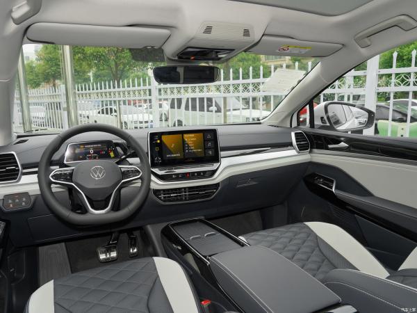 Direção esquerda ID6 Long Endurance PRO SUV com certificação HACCP