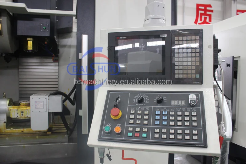 Фрезерный ЦНС Вертикальный обрабатывающий центр 5 оси Vmc855 Автоматический