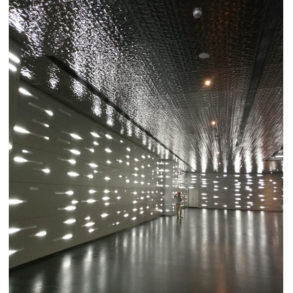 Foshan Factory Direct PVD Titanio negro agua ondulada hoja de acero inoxidable precio