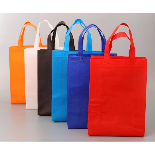 Ткань 100% Nonwoven Spunbond ЛЮБИМЦА полиэстера для земледелия украшения