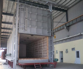 Heat Treat Steel Vacuum Annealing Furnace equipment High Temperature