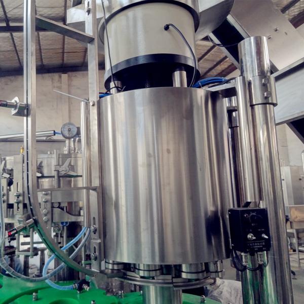 Food Stage Carbonated Soft Drink Bottle Filling Equipment For Making Cans
