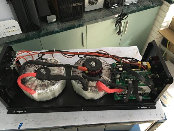 500W 6KW Pure Sine Wave MPPT Charger Power Inverter 