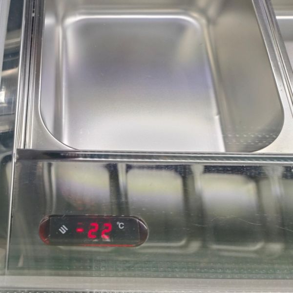Right Angled Countertop Gelato Display Freezer White Color For Ice Cream Store